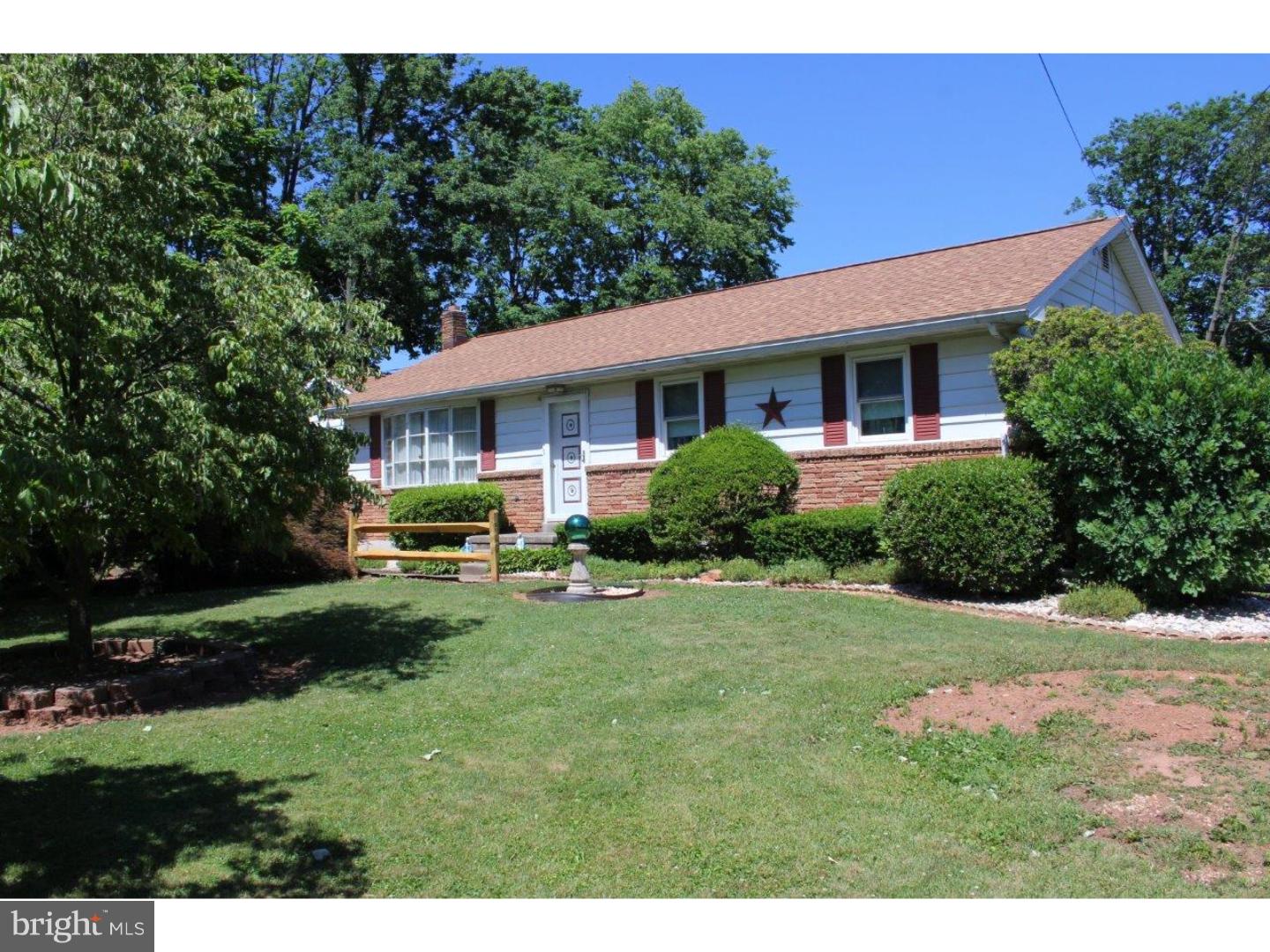 501 Lincoln Road Reading, PA 19606 - Photo 1 of 25 Gallery Image 1