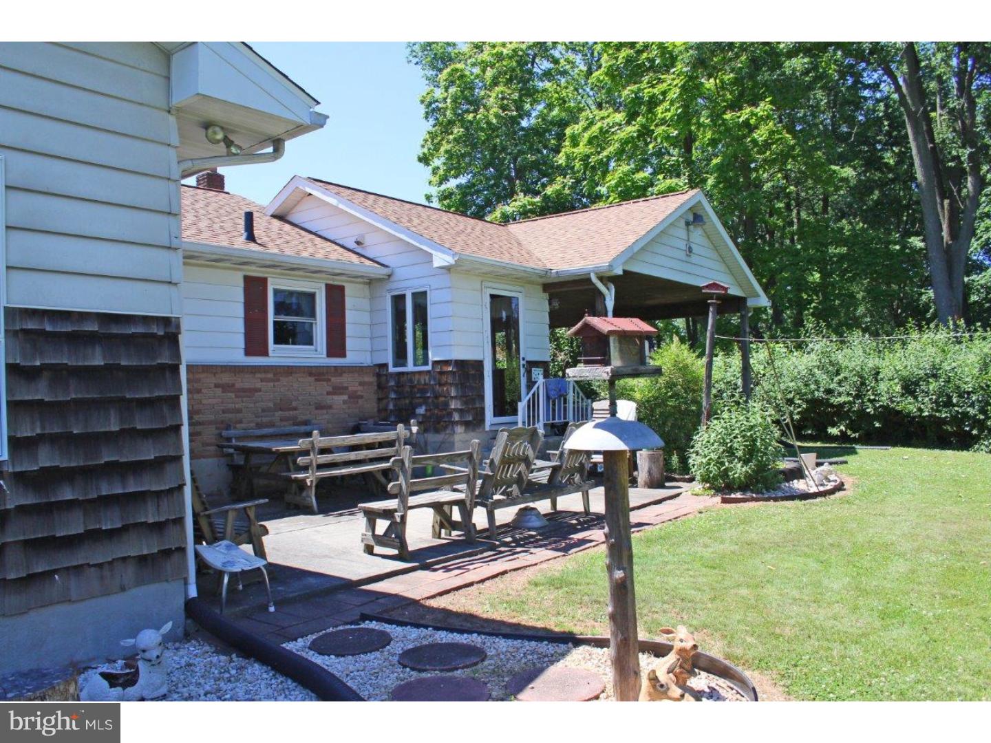 501 Lincoln Road Reading, PA 19606 - Photo 5 of 25 Gallery Image 5