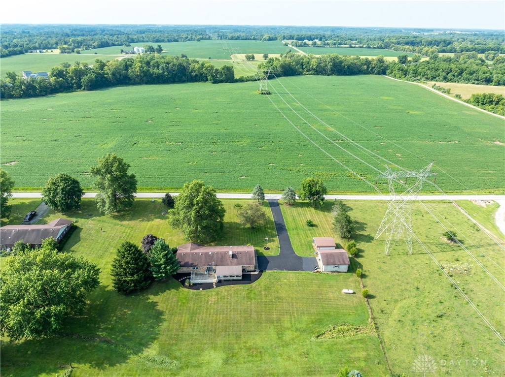1392 Smith Road Xenia, OH 45385 - Photo 43 of 48 Gallery Image 43