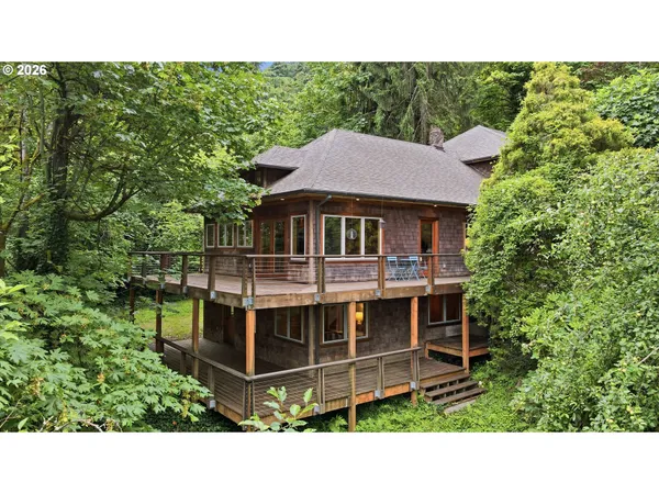 $1,100,000 | 9505 Northwest Germantown Road, Portland, OR 97231