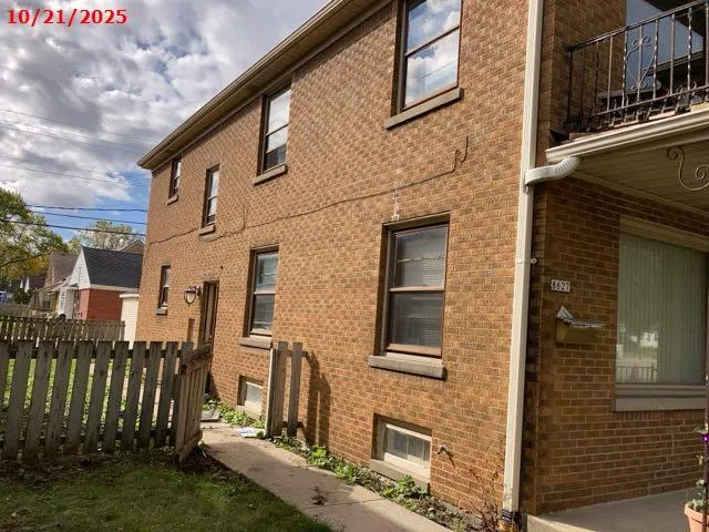 $260,000 | 8625 West Burleigh Street, Unit 8627, Milwaukee, WI 53222
