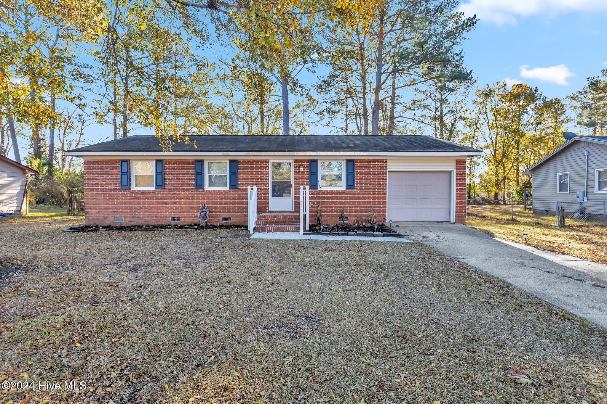2514 Country Club Road Jacksonville, NC 28546 - Photo 1 of 27 Front