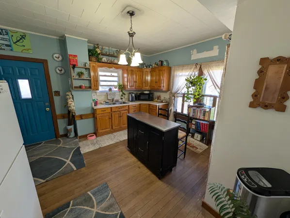 $165,000 | 101 Clayton Street, La Porte, IN 46350