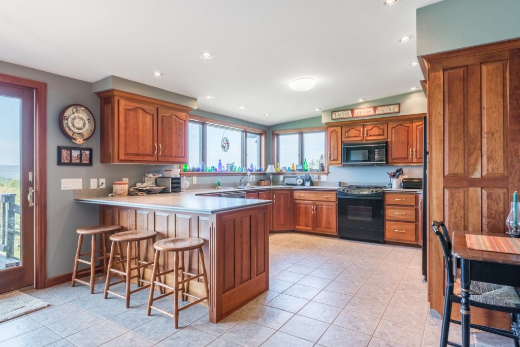 350 Slate Ledge Road Littleton, NH 03561 - Photo 10 of 36 Gallery Image 10