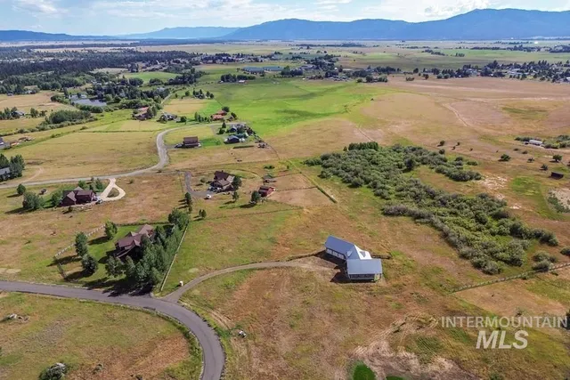 $839,000 | 14003 Easy Street, McCall, ID 83638