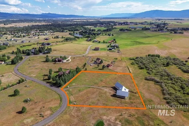 $839,000 | 14003 Easy Street, McCall, ID 83638