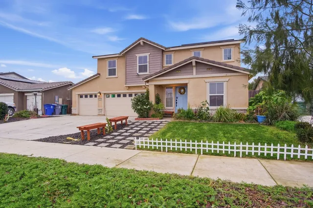 $585,000 | 1666 Oak Street, Los Banos, CA 93635