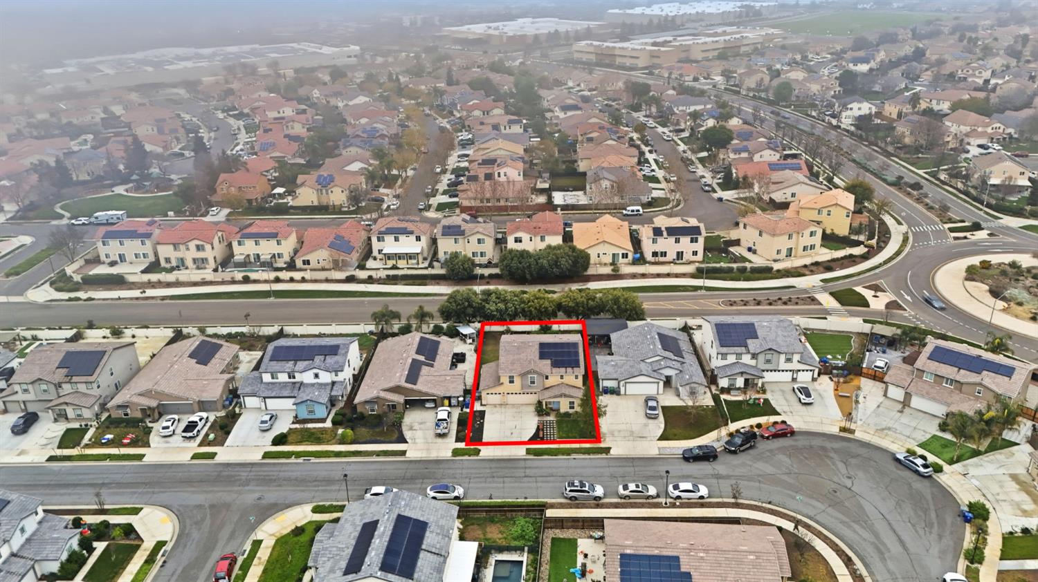 1666 Oak Street Los Banos, CA 93635 - Photo 32 of 34 an aerial view of a city