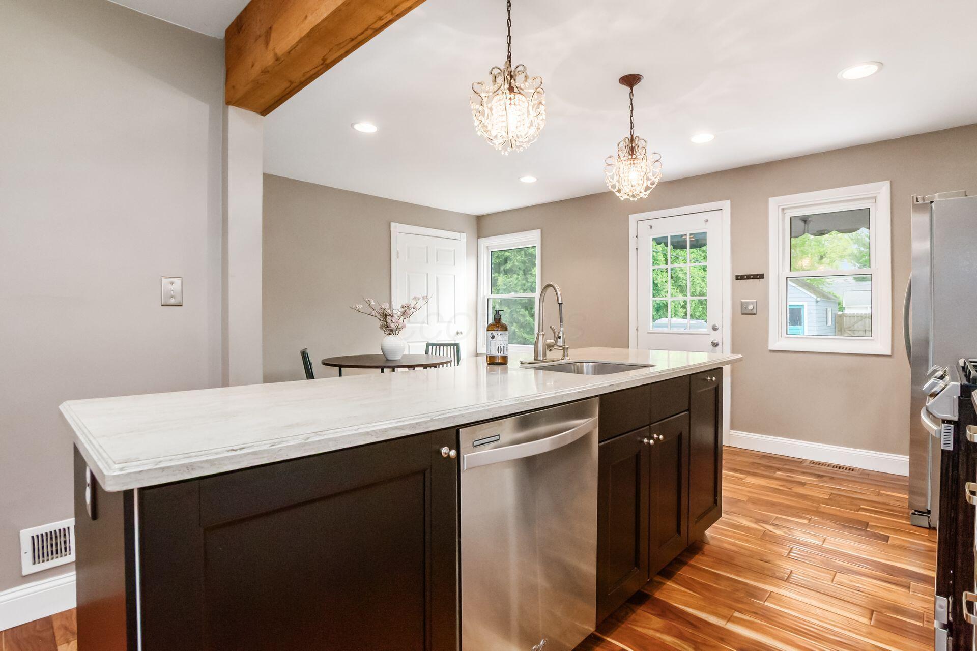 197 West Henderson Road Columbus, OH 43214 - Photo 18 of 41 Gallery Image 18