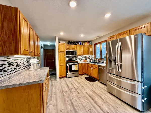 $299,000 | 243 Edgeview Drive, Rollingstone, MN 55969