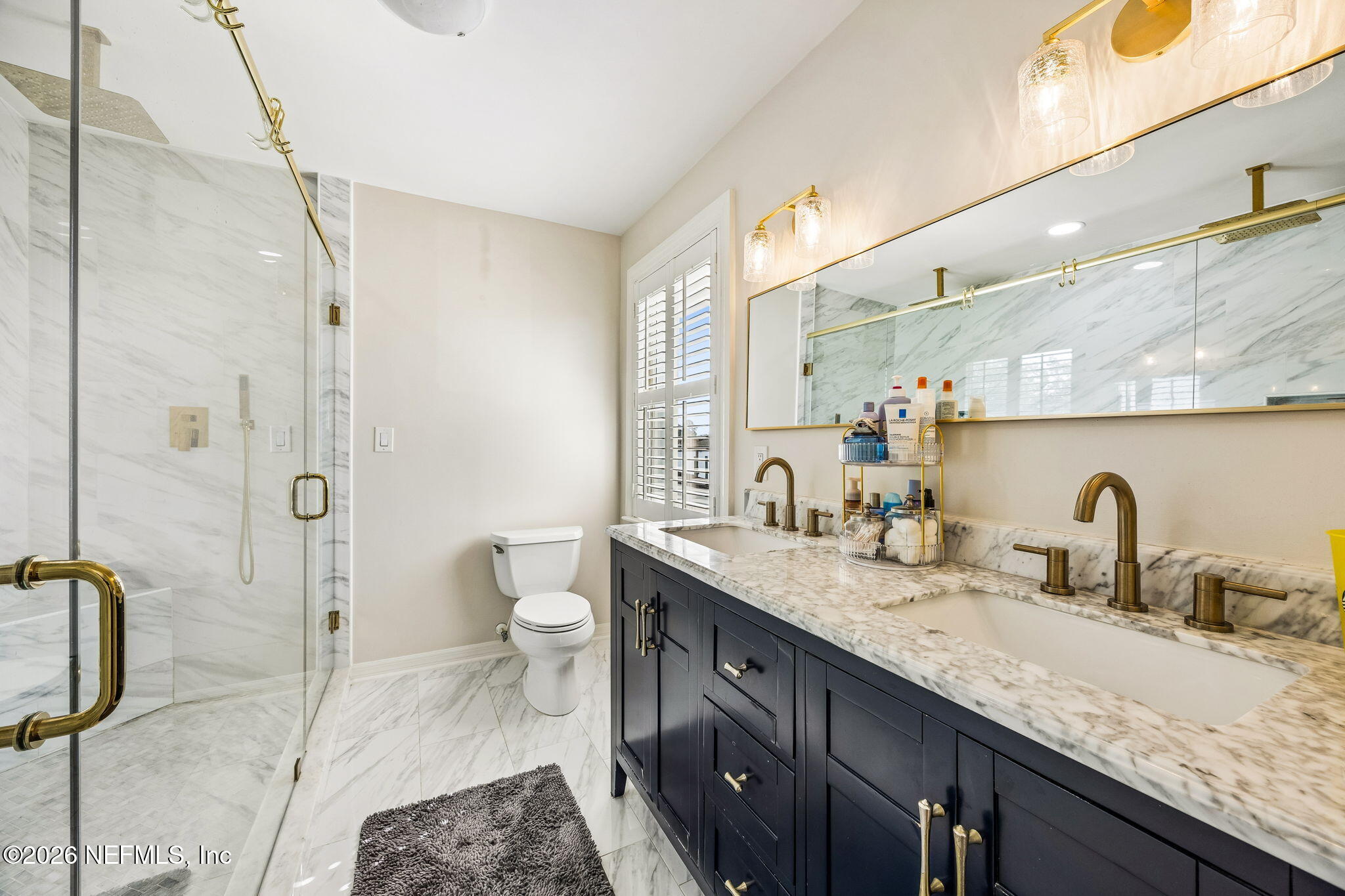 5135 Pirates Cove Road Jacksonville, FL 32210 - Photo 22 of 43 Primary bath