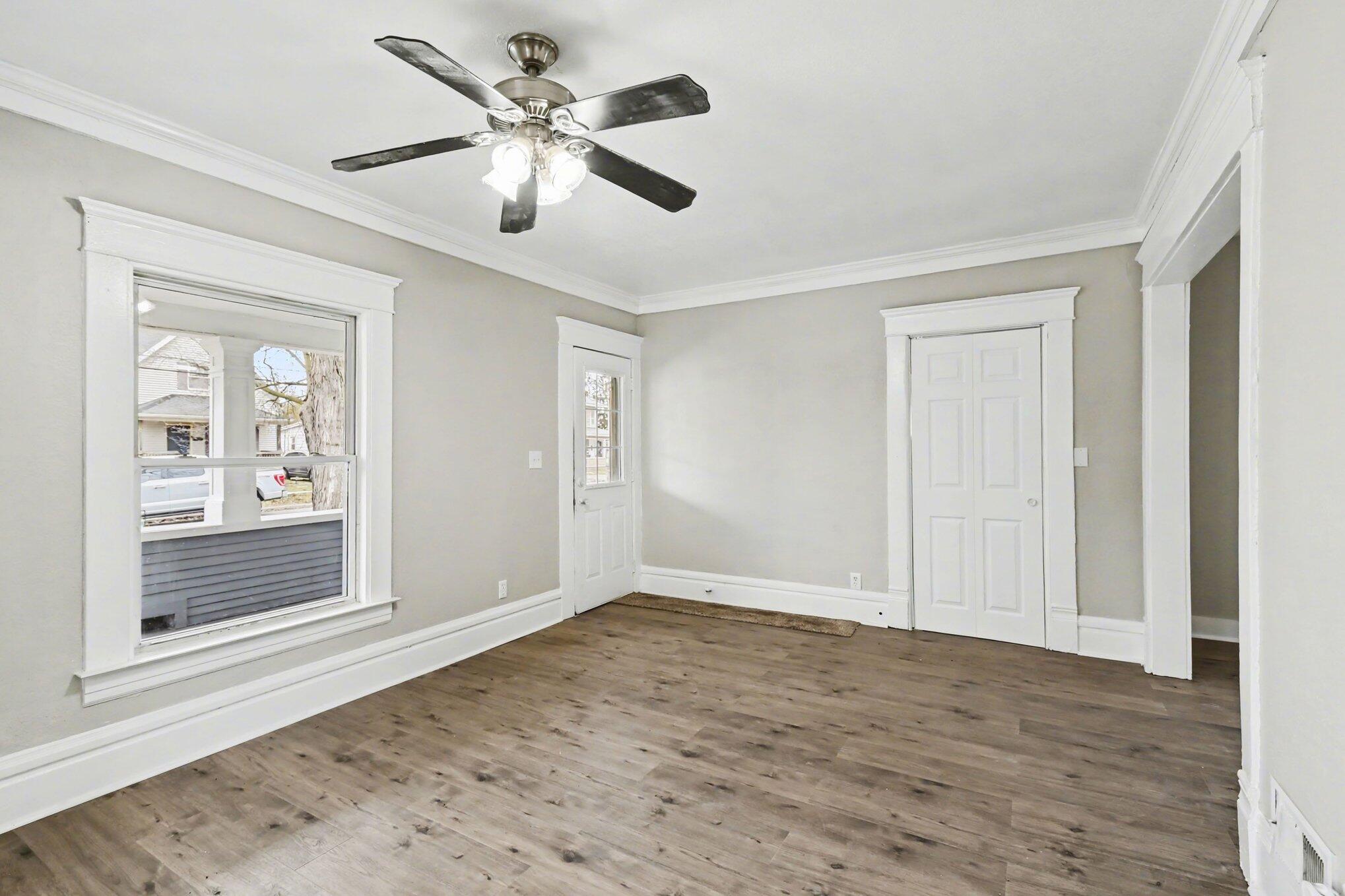 905 North Sycamore Street Lansing, MI 48906 - Photo 12 of 28 012_file_9497