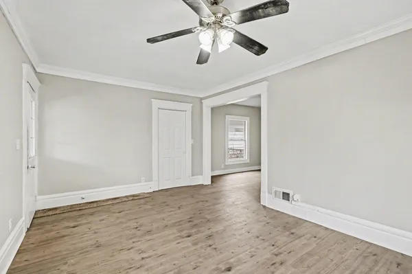 $139,900 | 905 North Sycamore Street, Lansing, MI 48906