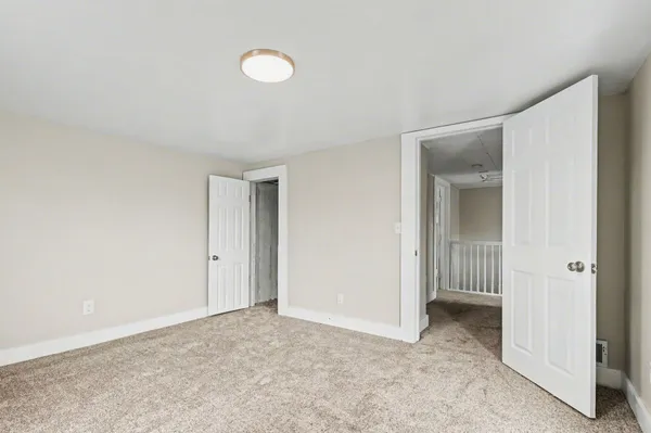 $139,900 | 905 North Sycamore Street, Lansing, MI 48906