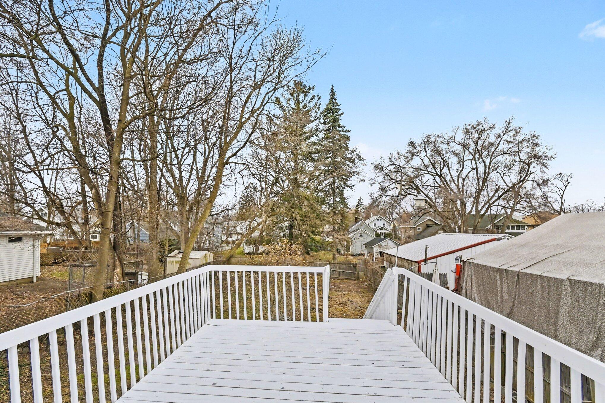 905 North Sycamore Street Lansing, MI 48906 - Photo 24 of 28 024_file_2625