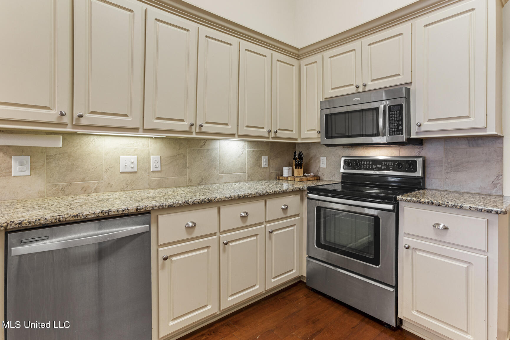 146 French Branch Madison, MS 39110 - Photo 14 of 34 146 French Branch-15