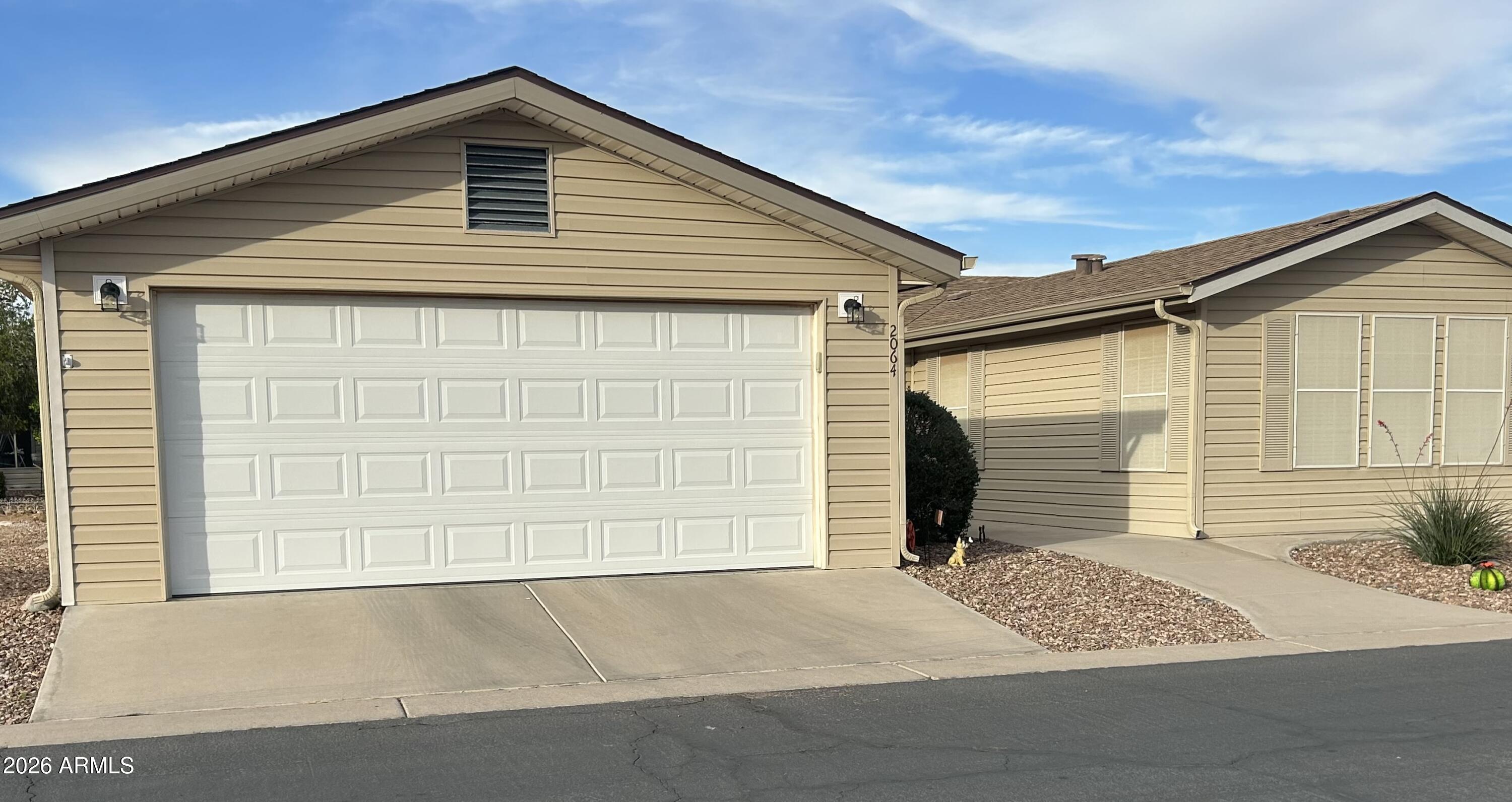 3301 South Goldfield Road, Unit 2064 Apache Junction, AZ 85119 - Photo 2 of 75 2) 67490-69875a4040051