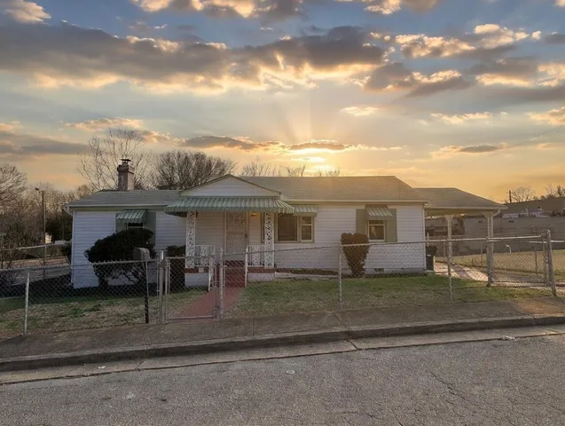 $215,000 | 3712 West Avenue, Chattanooga, TN 37410
