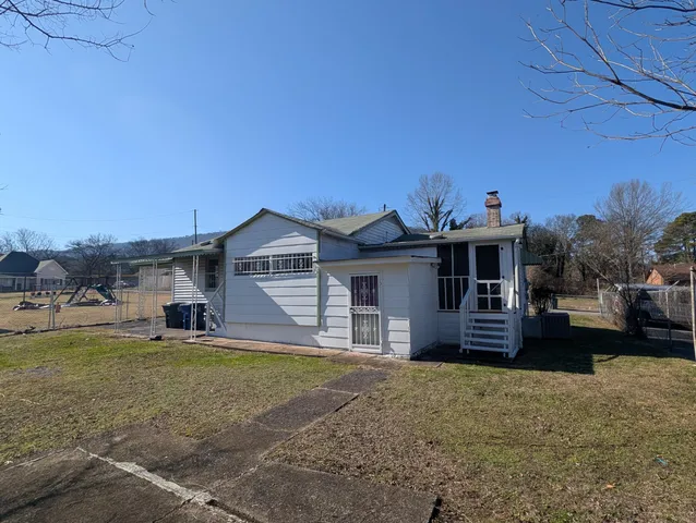 $215,000 | 3712 West Avenue, Chattanooga, TN 37410