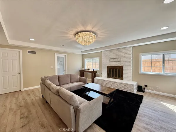 $1,500 | 1341 South Pembrooke Lane, Unit A, Anaheim, CA 92804