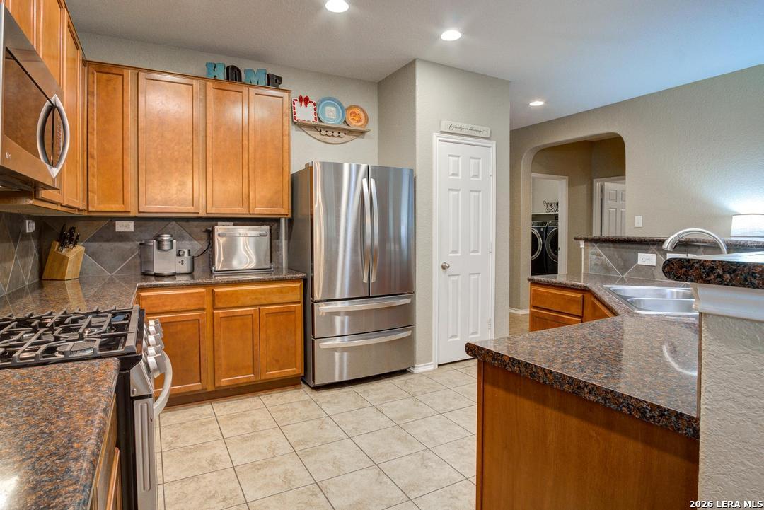 104 Prairie Falcon Boerne, TX 78006 - Photo 10 of 29