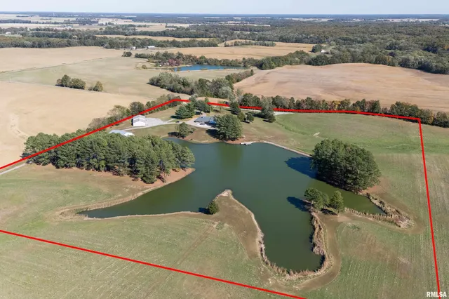 $575,000 | 6694 Shamrock Road, Tamaroa, IL 62888