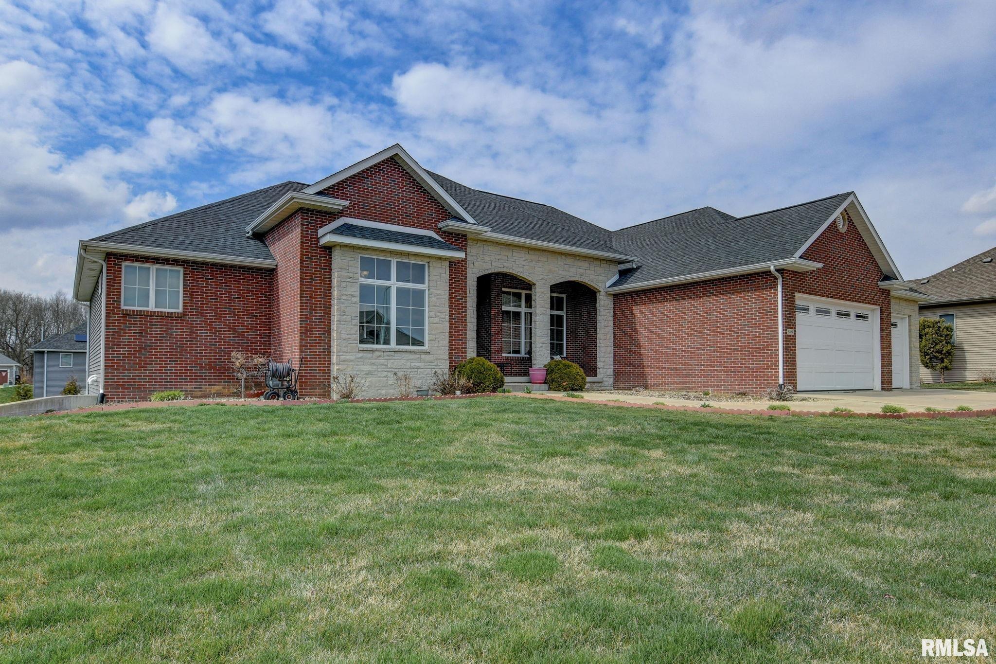 5409 Old Savannah Trail Springfield, IL 62711 - Photo 2 of 52
