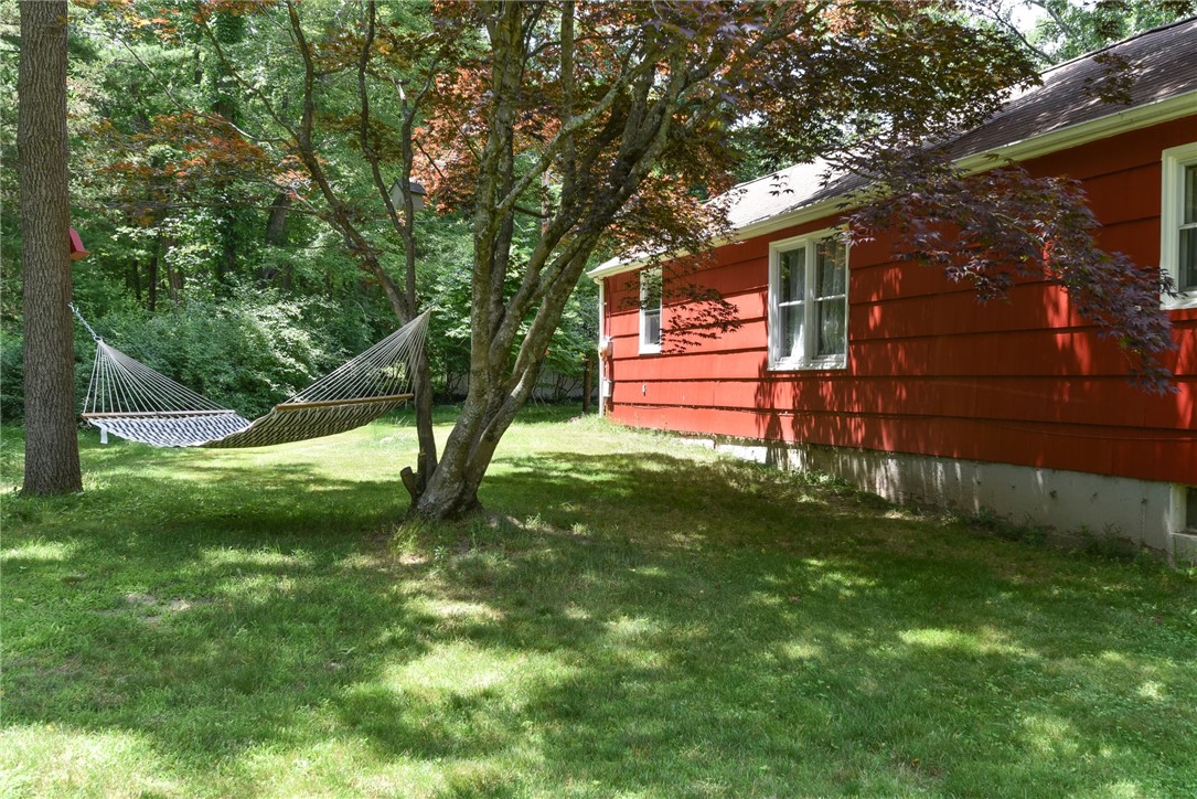 7 Paine Road Foster, RI 02825 - Photo 23 of 30