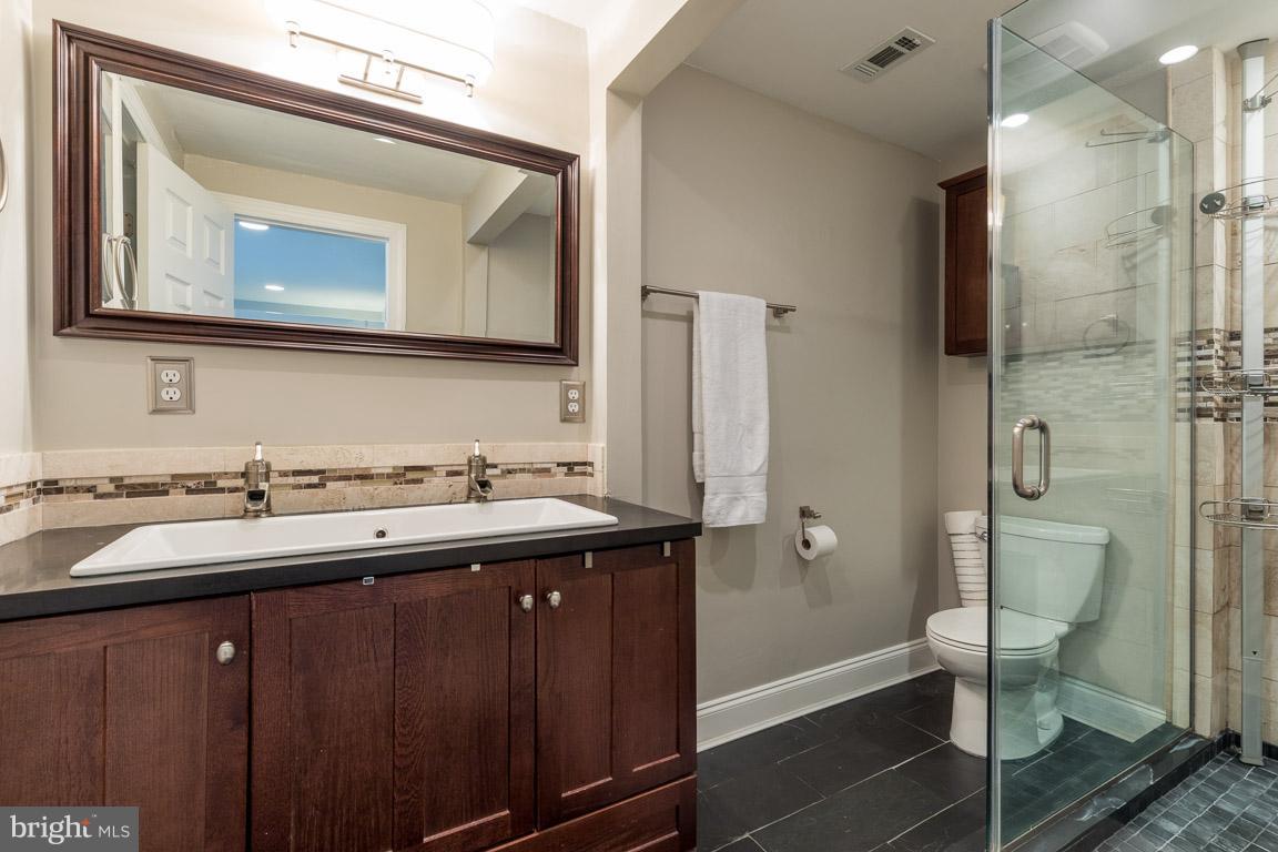5912 Michael Road Waldorf, MD 20601 - Photo 19 of 30 Bath (Master)