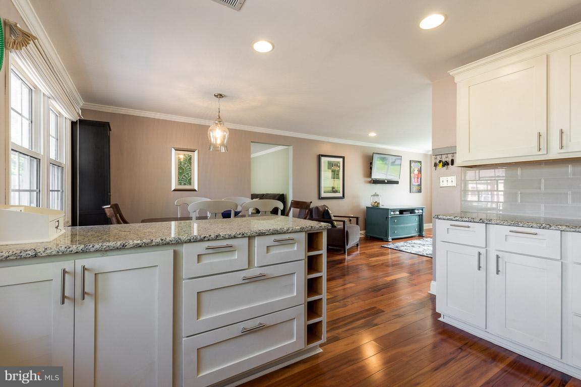 5912 Michael Road Waldorf, MD 20601 - Photo 7 of 30 Kitchen