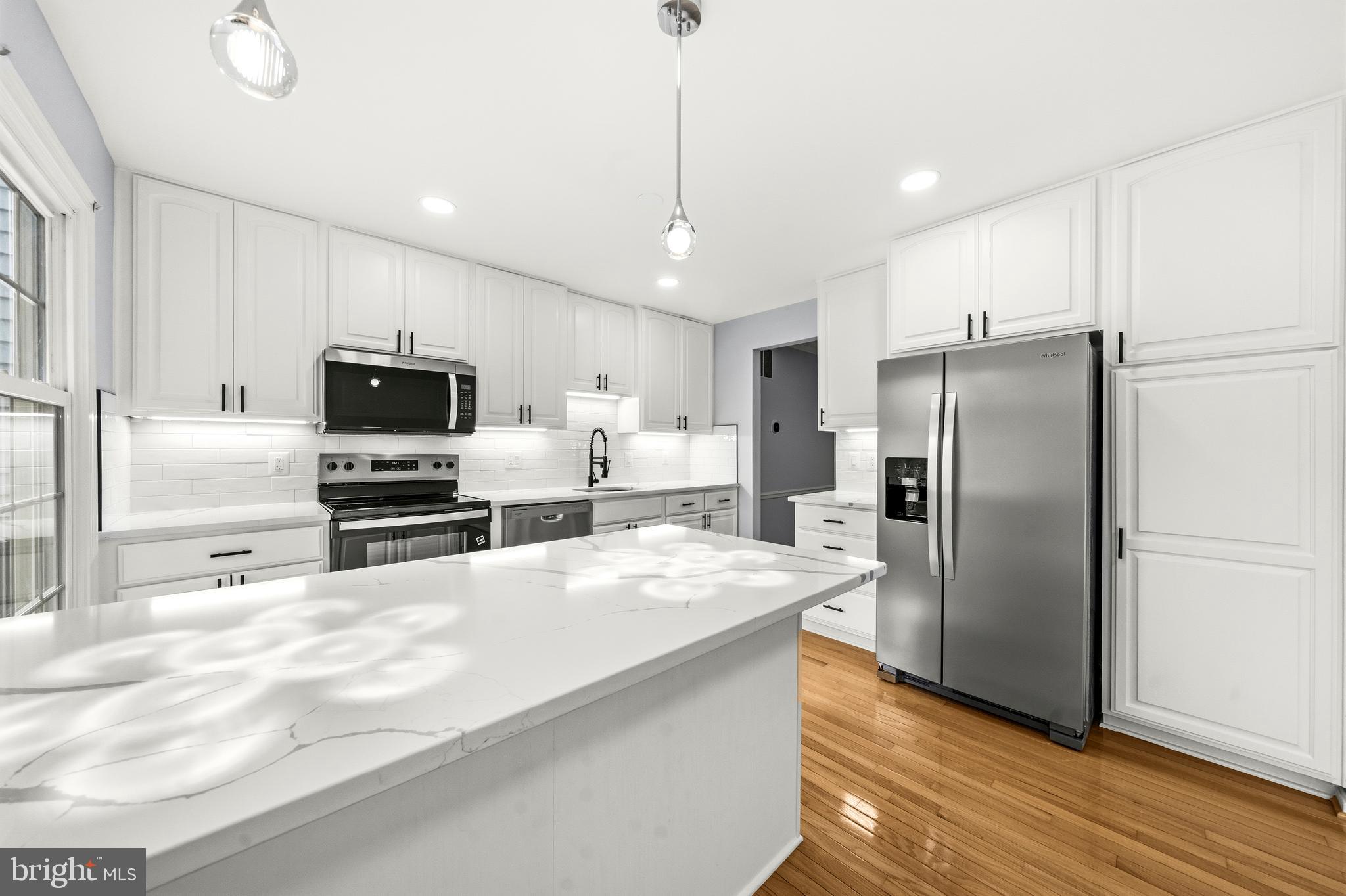 11720 Putting Green Court Reston, VA 20191 - Photo 17 of 63