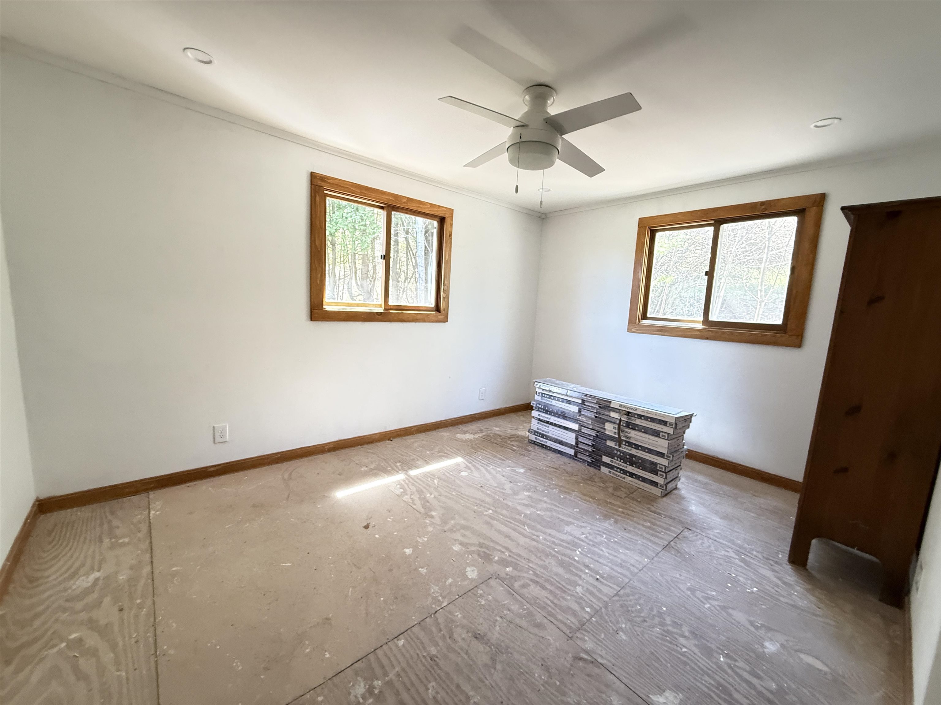 221 A Southridge Street Springfield, VT 05156 - Photo 19 of 28