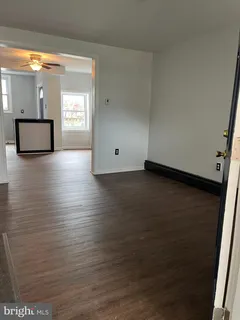 $149,500 | 428 Croyden Road, Upper Darby, PA 19082