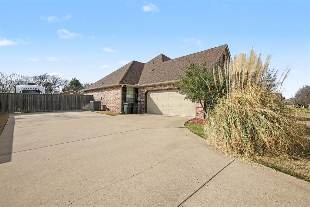 1361 Shallowbend Drive Midlothian, TX 76065 - Photo 28 of 30 a house view with a garden space