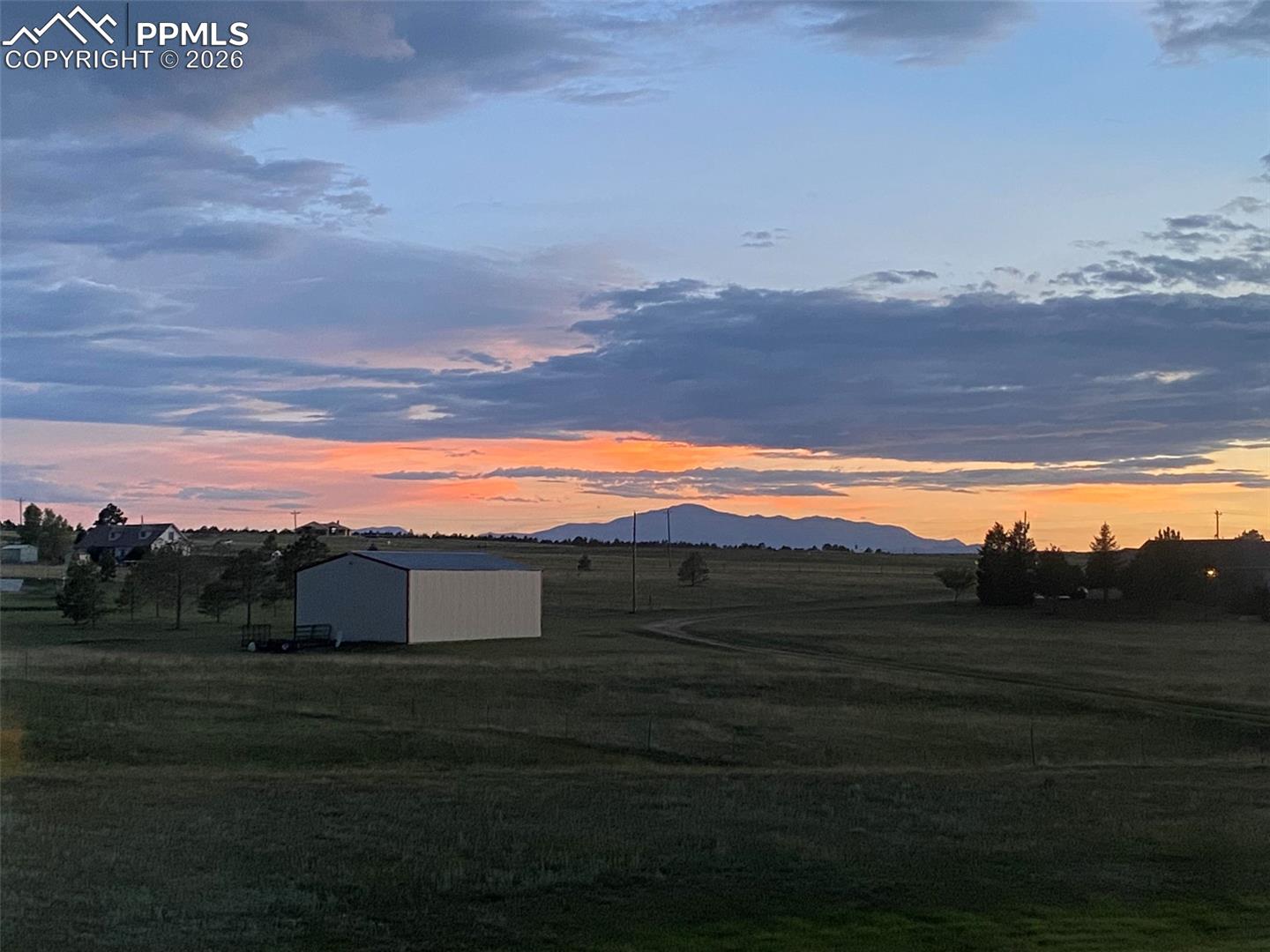 12285 Old Barn Road Elbert, CO 80106 - Photo 13 of 39 Gallery Image 13