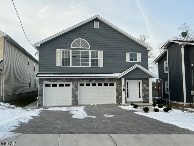 $2,600 | 100 Charlton Avenue, Unit 2, Lodi, NJ 07644