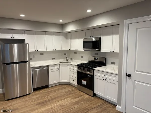 $2,500 | 100 Charlton Avenue, Unit 2, Lodi, NJ 07644