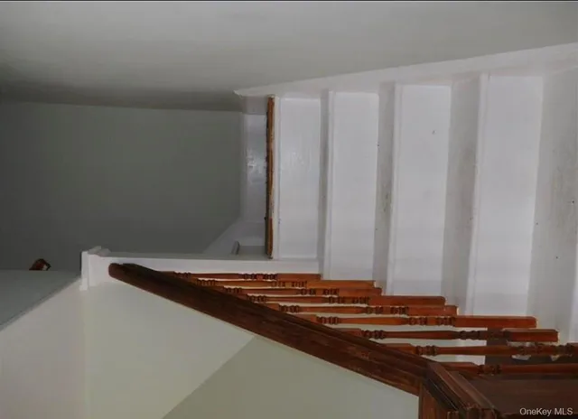 $899,999 | 77 North Phillips Avenue, Speonk, NY 11972