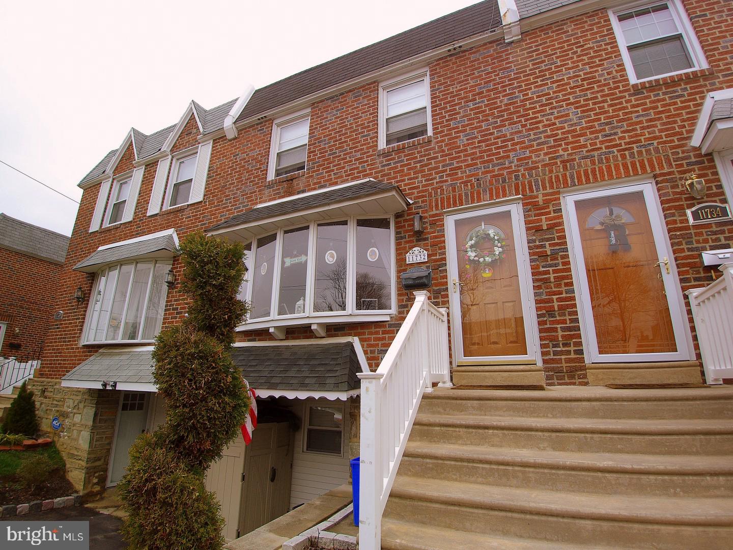 11732 Denman Road Philadelphia, PA 19154 - Photo 4 of 24 Gallery Image 4