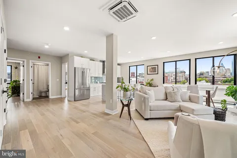 $575,000 | 716 North 15th Street, Unit 501, Philadelphia, PA 19130
