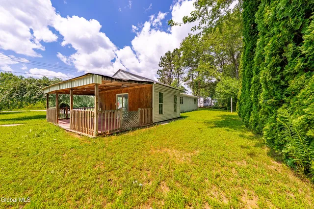 $259,000 | 61 Thatcher Street, Bethlehem, NY 12158