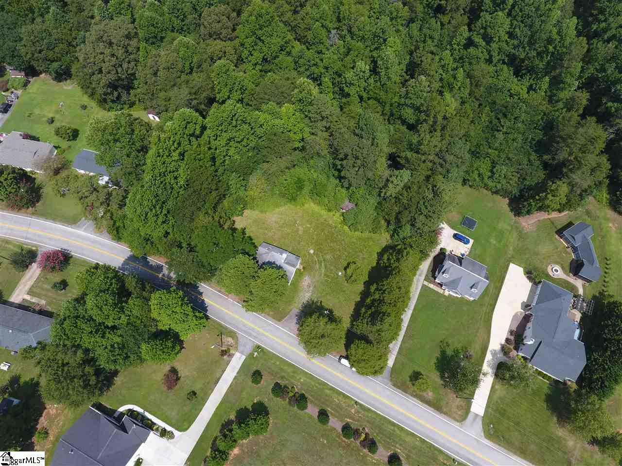 310 Williams Road Travelers Rest, SC 29690 - Photo 5 of 13 Gallery Image 5