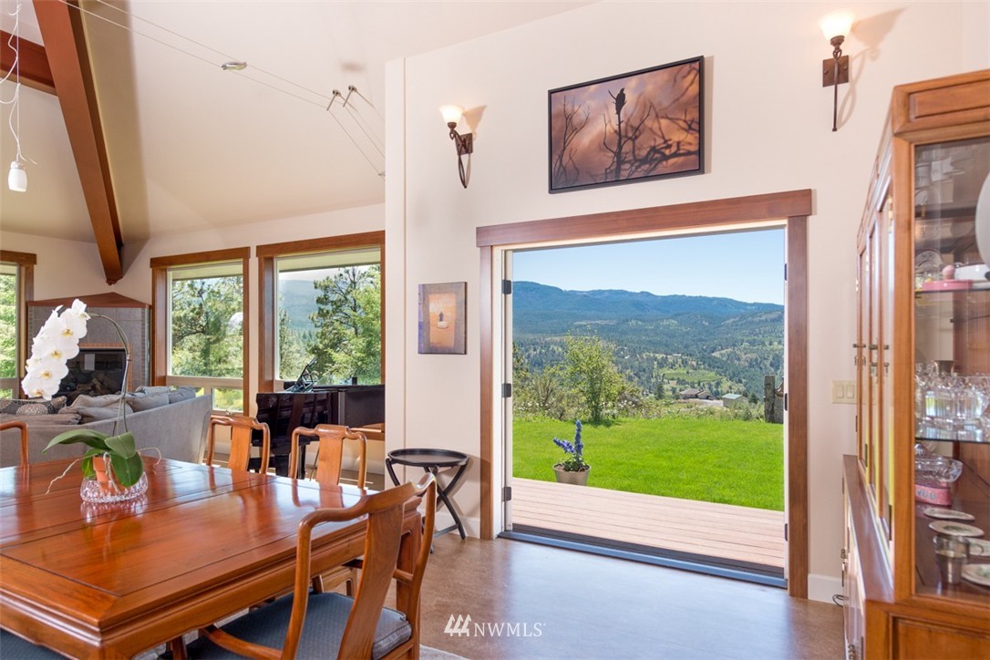 1160 Jumpoff Road Wenatchee, WA 98801 - Photo 14 of 25 Gallery Image 14