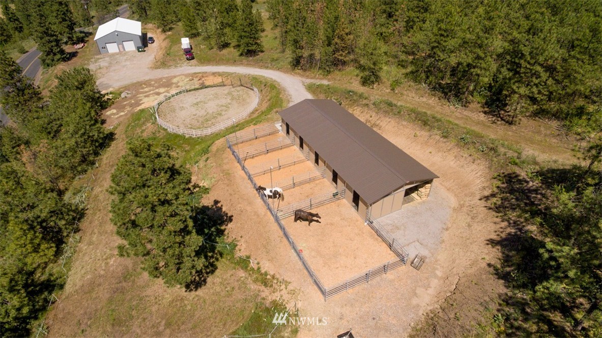 1160 Jumpoff Road Wenatchee, WA 98801 - Photo 23 of 25 Gallery Image 23