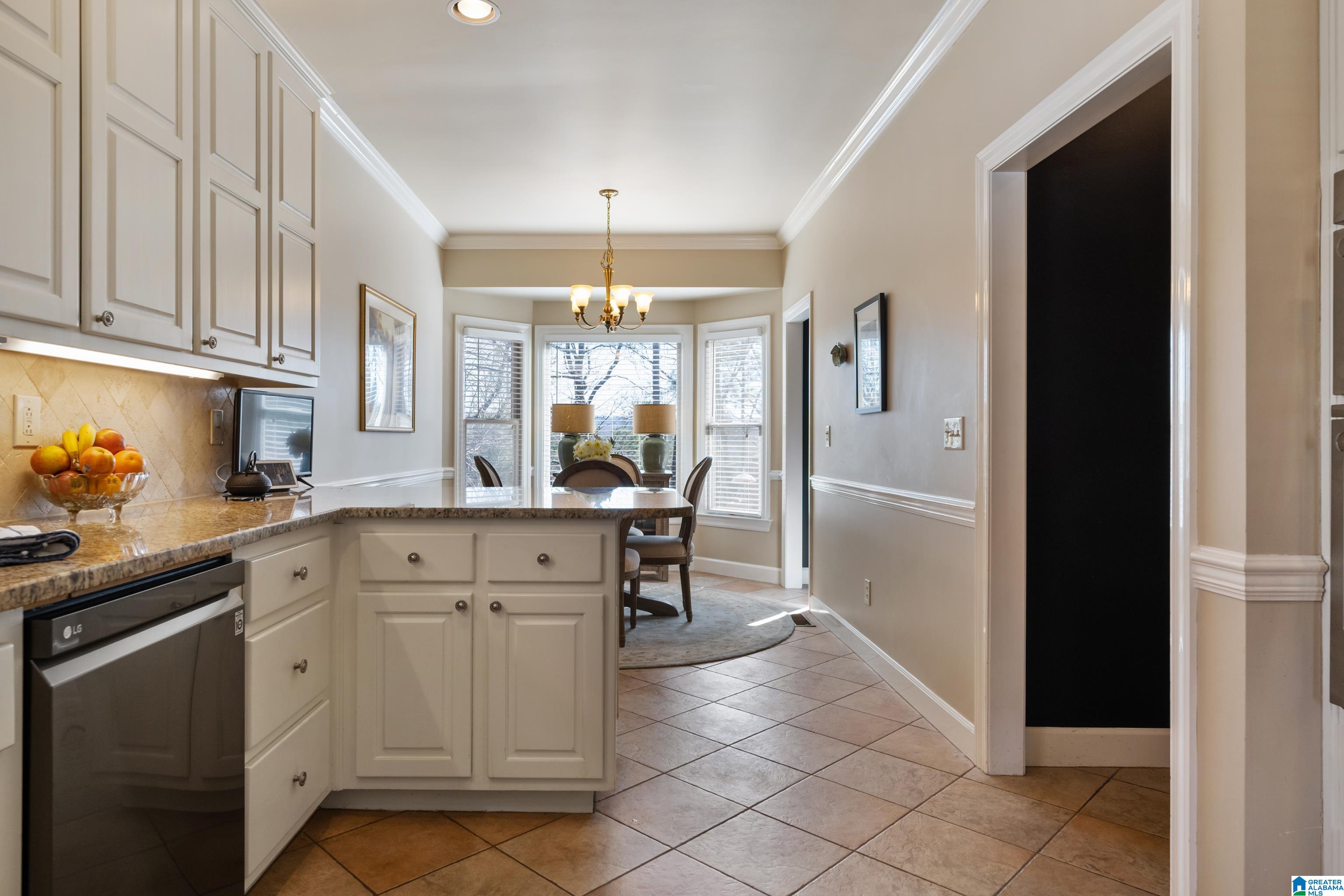 517 Meadow Ridge Circle Birmingham, AL 35242 - Photo 14 of 46