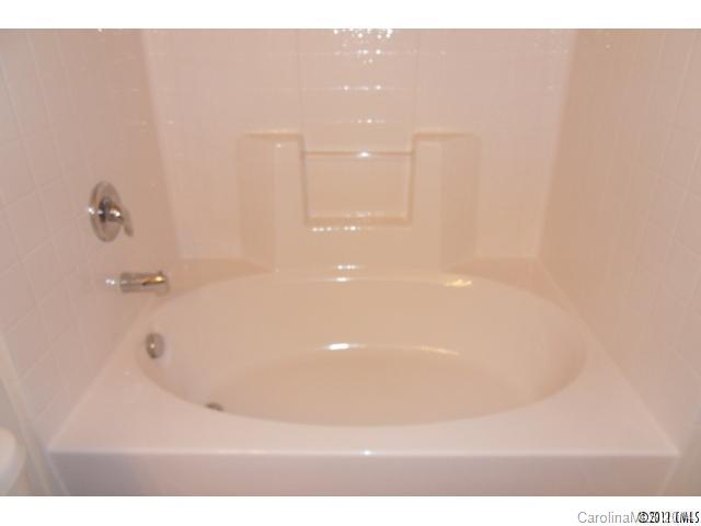 11131 Harbert Road, Unit 28B Huntersville, NC 28078 - Photo 12 of 15 Gallery Image 12