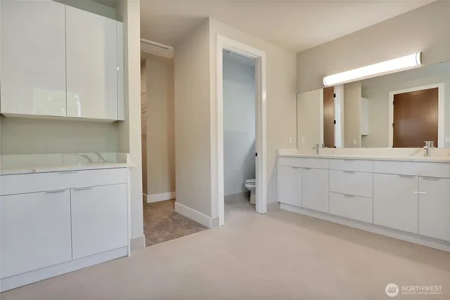 $1,350,000 | 4368 Joyce Court Southeast, Auburn, WA 98092