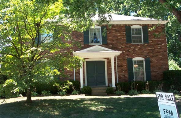 2908 Lexham Road Louisville, KY 40220 - Photo 1 of 1 Primary Photo