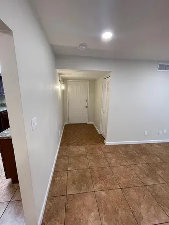 $1,798 | 4562 West Maryland Avenue, Glendale, AZ 85301