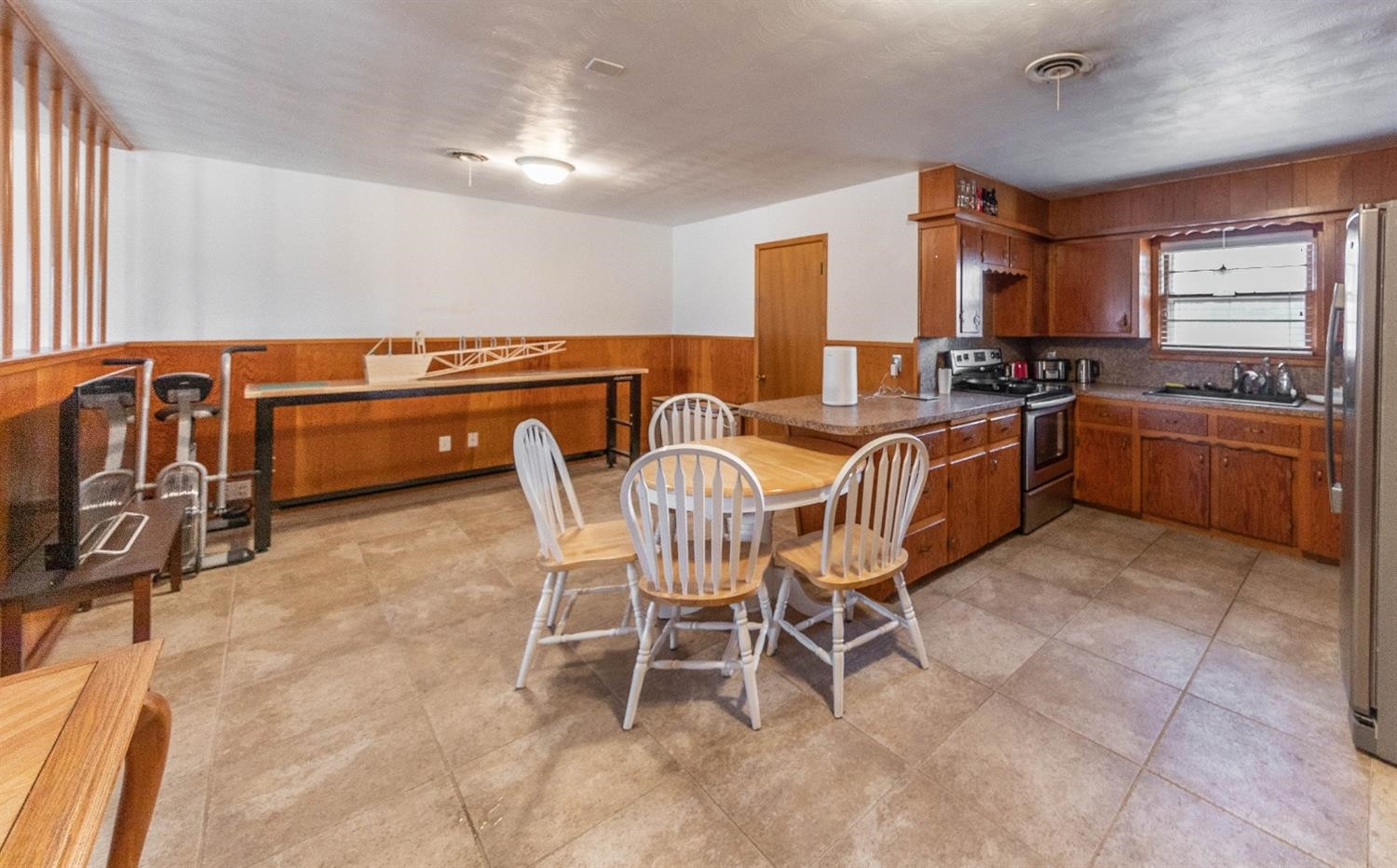 4406 26th Street Lubbock, TX 79410 - Photo 7 of 18 Photo 7